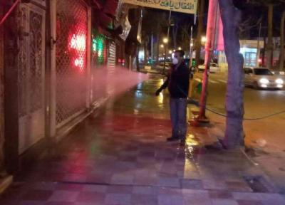 خبرنگاران معابر شهر تربت حیدریه در برابر ویروس کرونا ضدعفونی شد